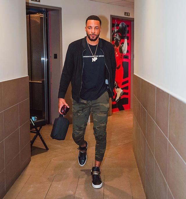 半场战报：比萨0-0克雷莫内塞（上半场结束：比萨与克雷莫内塞互交白卷）