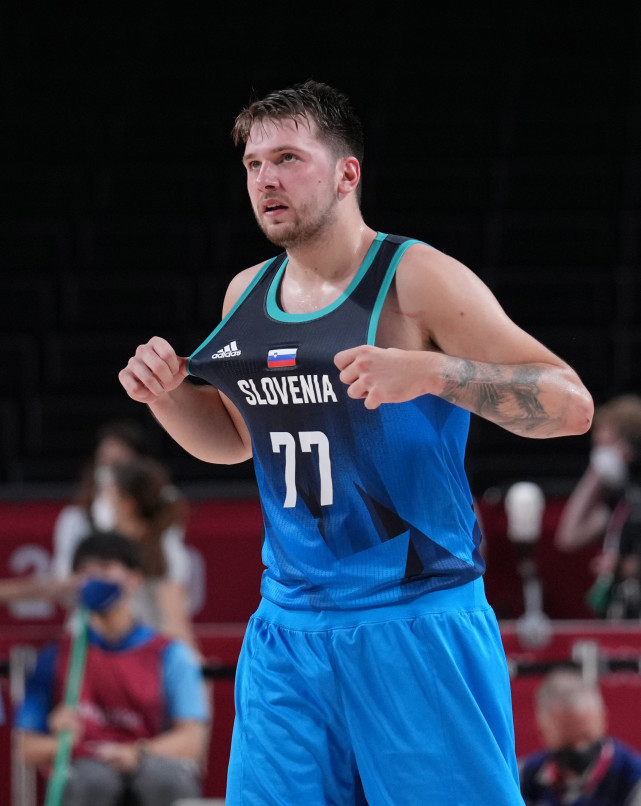 图拉姆：不认为现在踢利物浦我们就占优，每场比赛都是独立的（图拉姆：即便此时对阵利物浦也未必占上风，每一场都是全新的较量）