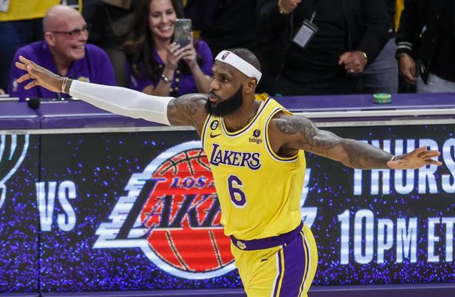 本泽马：我和C罗无需向外界展示什么；回皇马？完全有可能（本泽马：我与C罗无需对外证明任何事；重返皇马？并非没有可能）