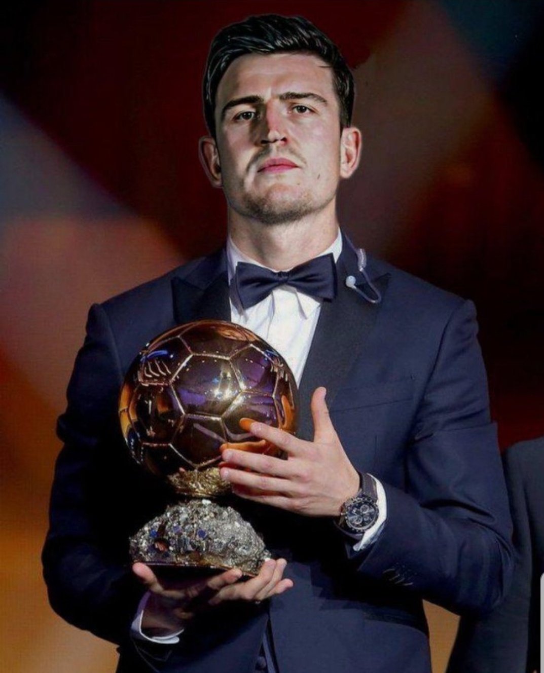 跟队：西汉姆联已出具许可，菲尔克鲁格26日将参与米兰训练（西汉姆已放行，菲尔克鲁格将于26日随米兰训练）