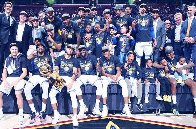 凯尔特人胜猛龙赢下卡位战！5连胜+12战10胜 无塔图姆升东部第3（无塔图姆凯尔特人擒猛龙拿下卡位战：豪取5连胜、近12场10胜升至东部第3）